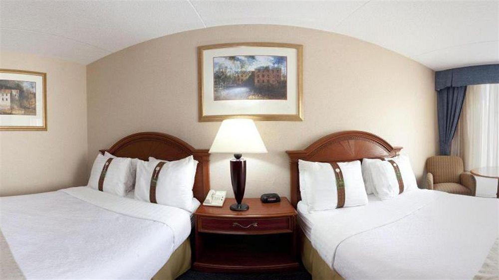 Days Hotel By Wyndham Williamsburg I-64 Esterno foto