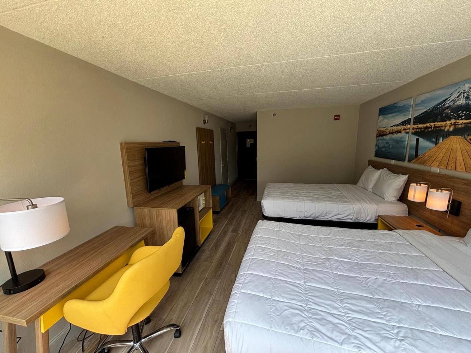 Days Hotel By Wyndham Williamsburg I-64 Esterno foto
